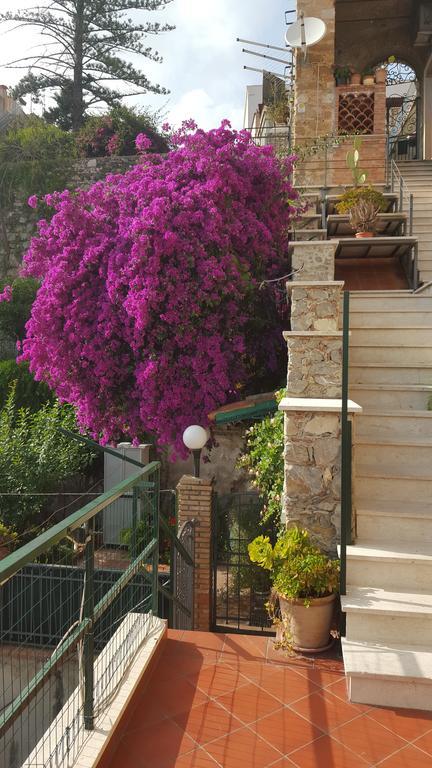Casa Costa Apartman Taormina Kültér fotó